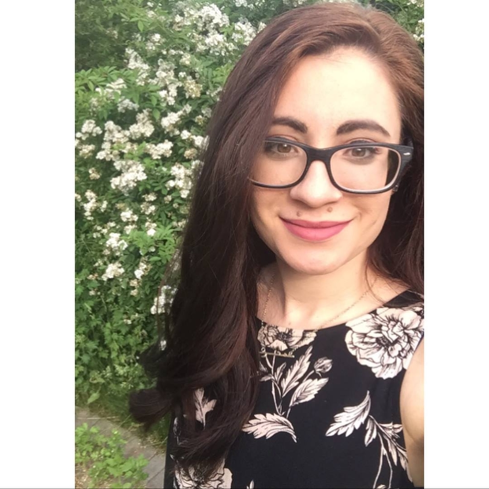 Meet your Posher, Amanda